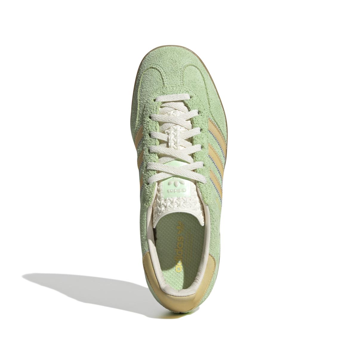 product/2/0/2025_08_adidas_ie2948_3_footwear_photography_top_portrait_view_white.jpg