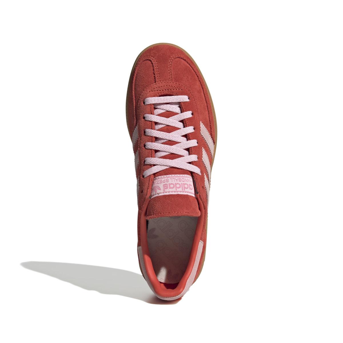product/2/0/2025_08_adidas_ie5894_3_footwear_photography_top_portrait_view_white.jpg