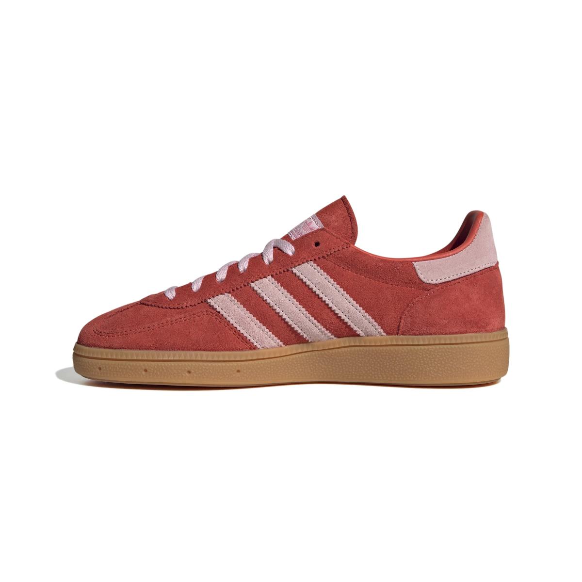 product/2/0/2025_08_adidas_ie5894_5_footwear_photography_side_medial_center_view_white.jpg