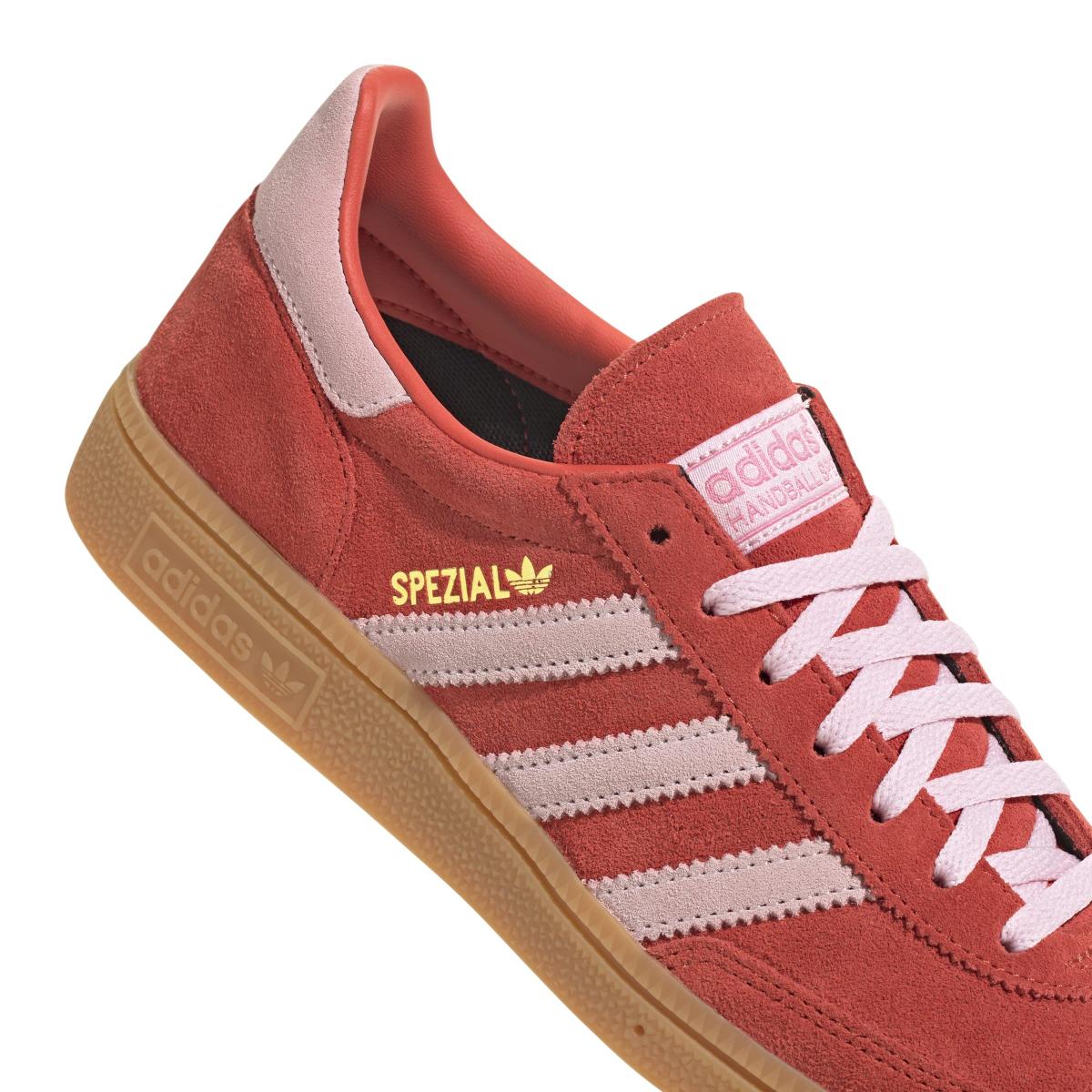 product/2/0/2025_08_adidas_ie5894_9_footwear_photography_detail_view_2_white.jpg