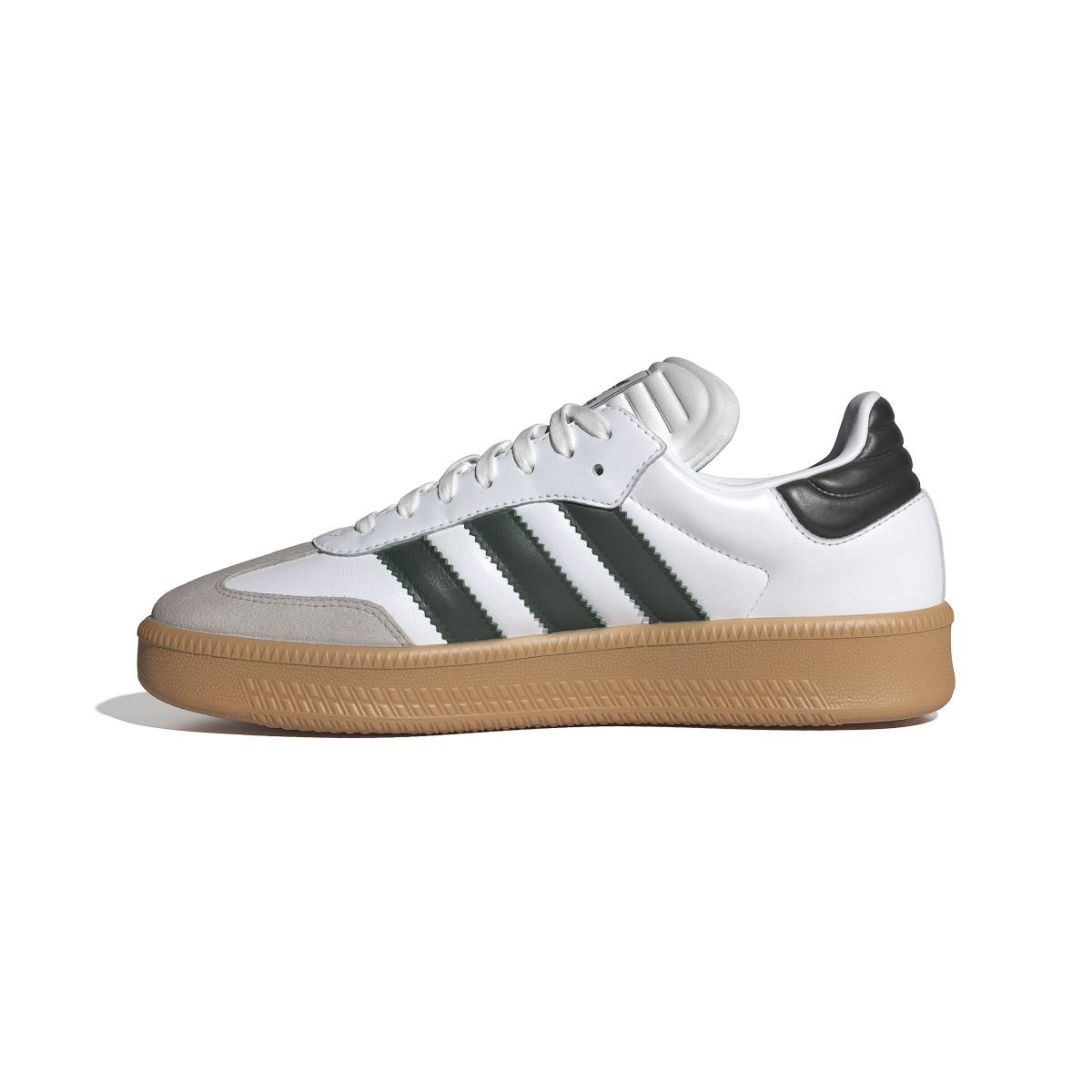 product/2/0/2025_08_adidas_ie9181_5_footwear_photography_side_medial_center_view_white.jpg