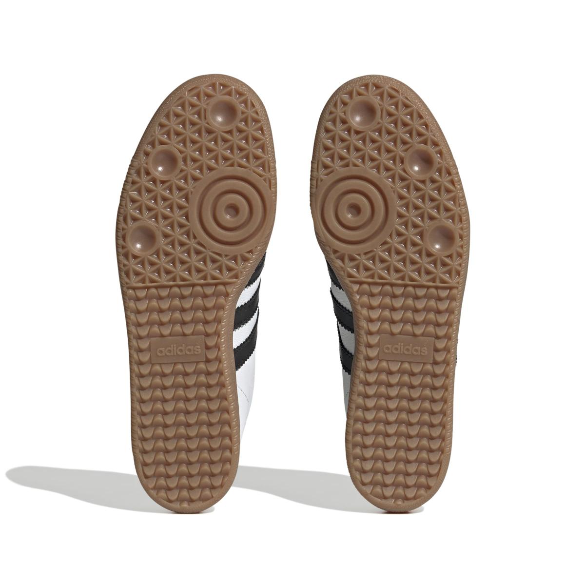 product/2/0/2025_08_adidas_if0642_4_footwear_photography_bottom_view_white.jpg