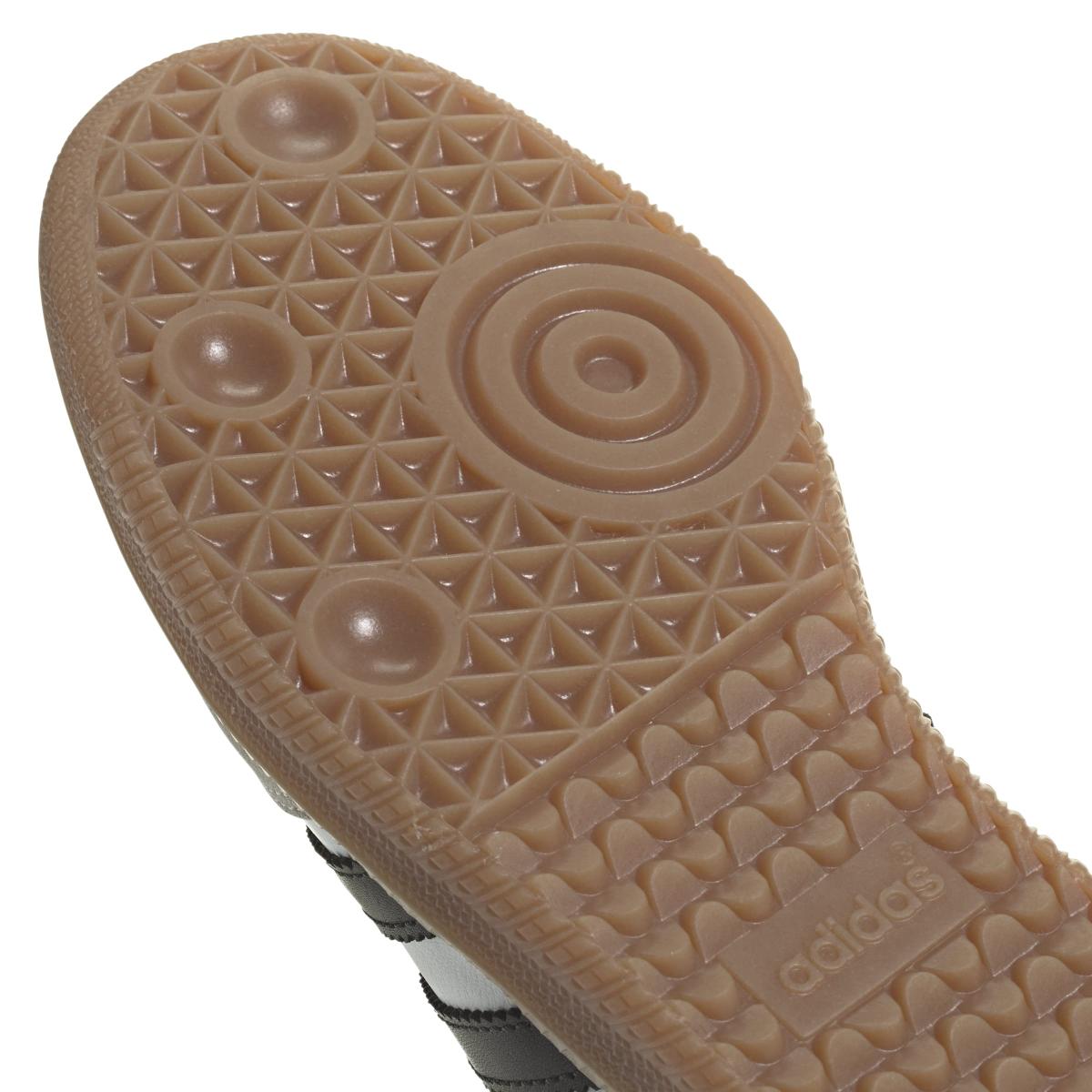 product/2/0/2025_08_adidas_if0642_9_footwear_photography_detail_view_2_white.jpg
