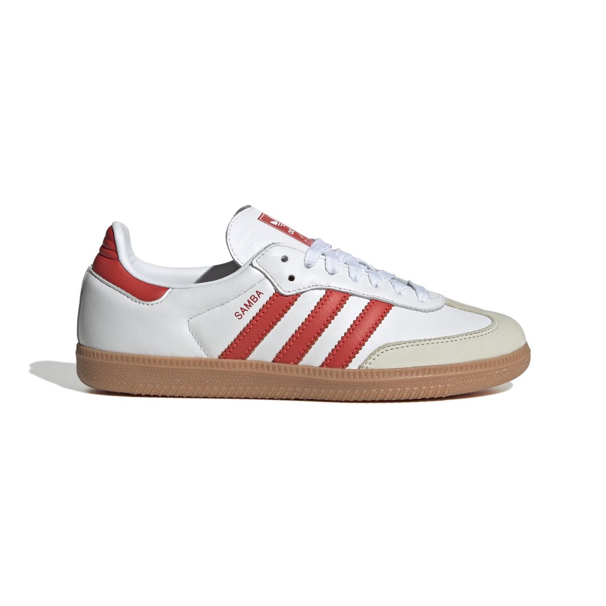 product/2/0/2025_08_adidas_if6513_1_footwear_photography_side_lateral_center_view_white.jpg
