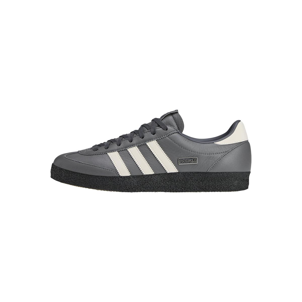 product/2/0/2025_08_adidas_ih3126_11_footwear_photography_left_side_center_lateral_view_white.jpg