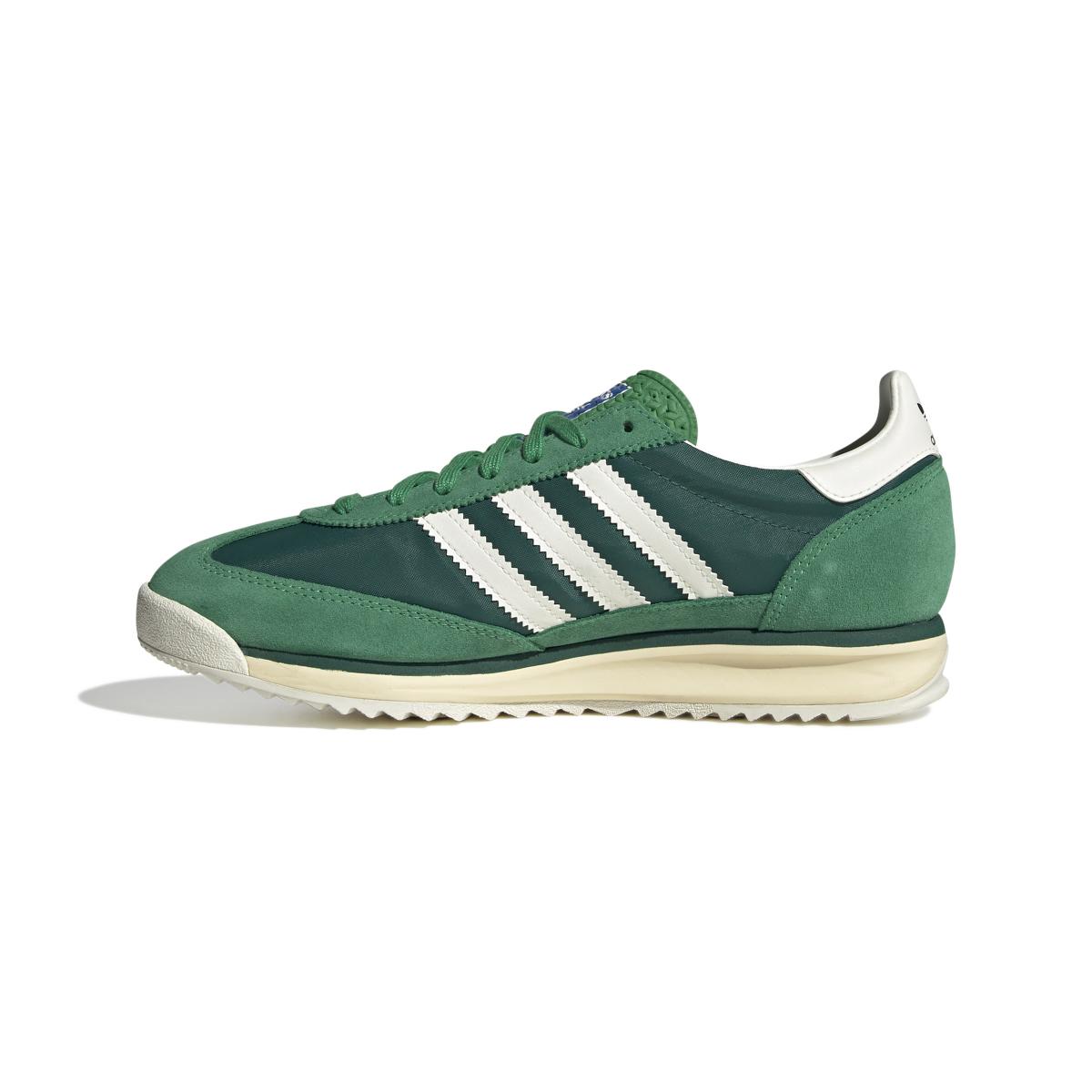 product/2/0/2025_08_adidas_jh8643_5_footwear_photography_side_medial_center_view_white.jpg