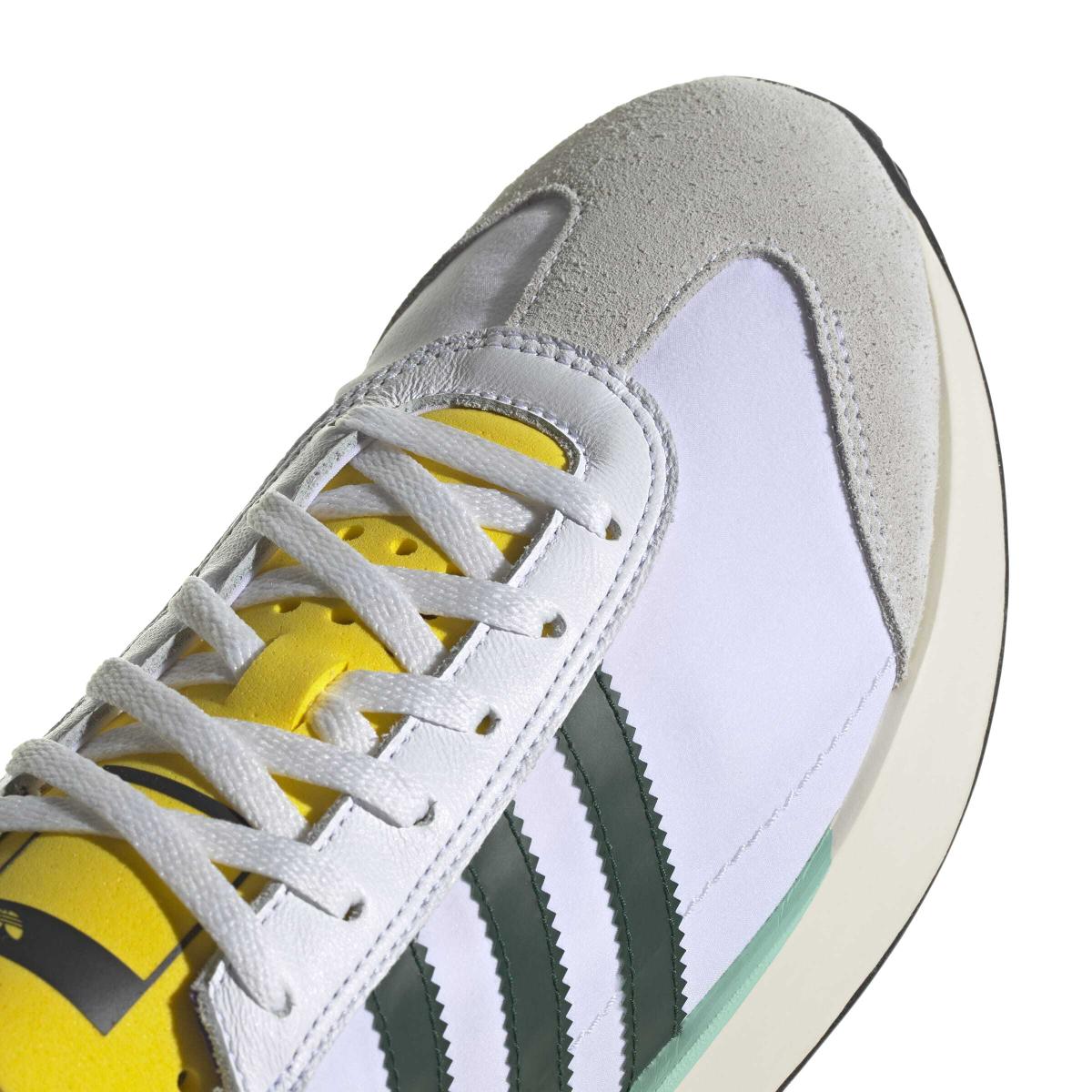 product/2/0/2025_09_adidas_if8118_8_footwear_photography_detail_view_1_white.jpg