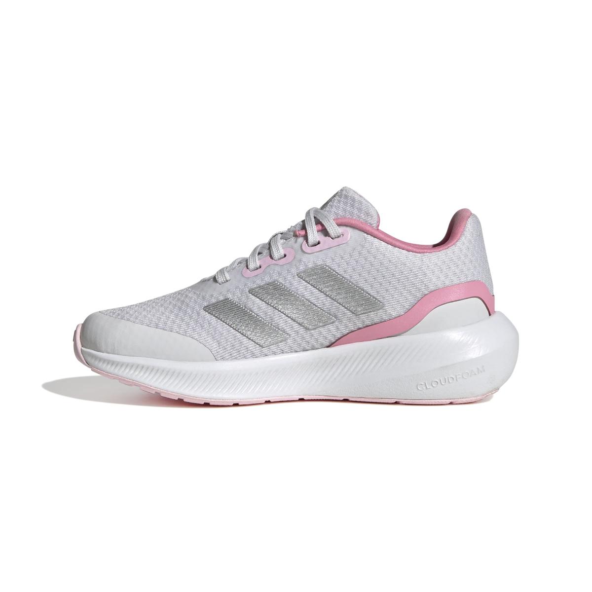 product/2/0/2025_09_adidas_ig7281_5_footwear_photography_side_medial_center_view_white.jpg