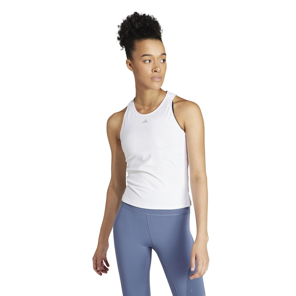 product/2/0/2025_09_adidas_is0839_3_apparel_on_model_standard_view_white.jpg