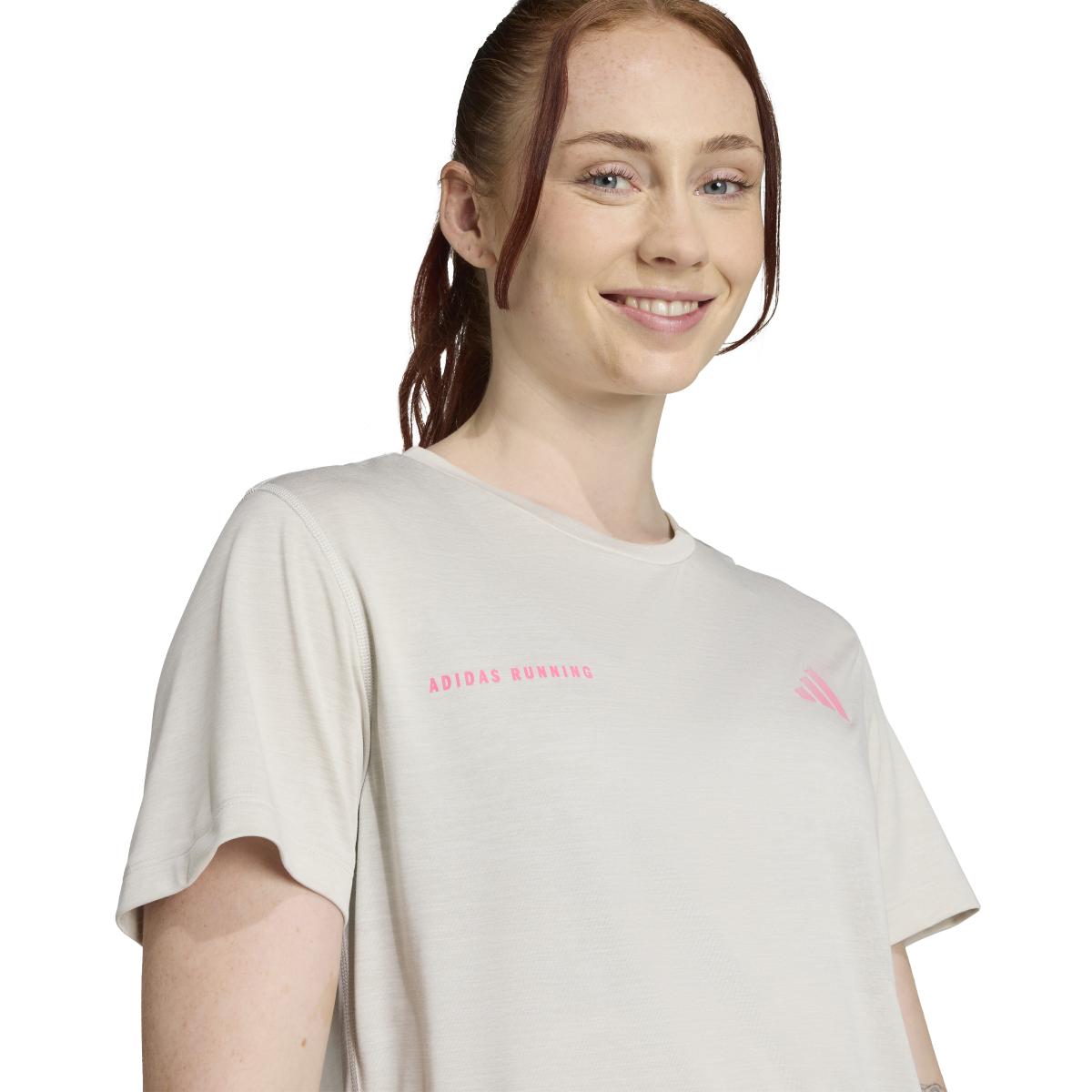 product/2/0/2025_adidas_jn9606_5_apparel_on_model_detail_view_1_white.jpg