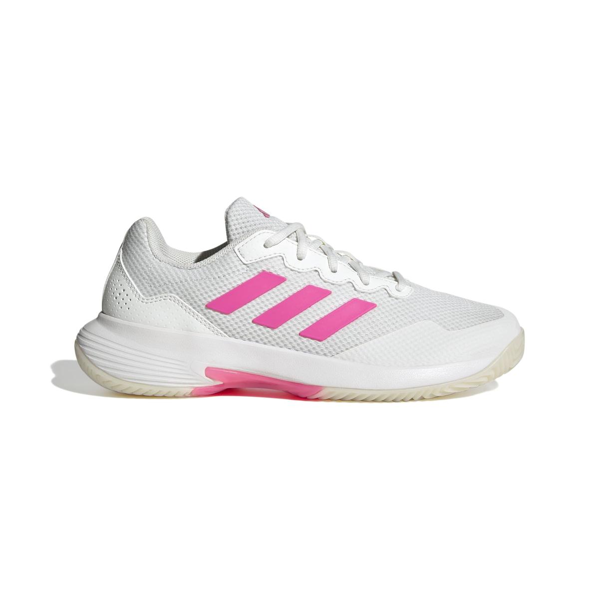 product/2/0/2025_adidas_jp7723_1_footwear_photography_side_lateral_center_view_white.jpg