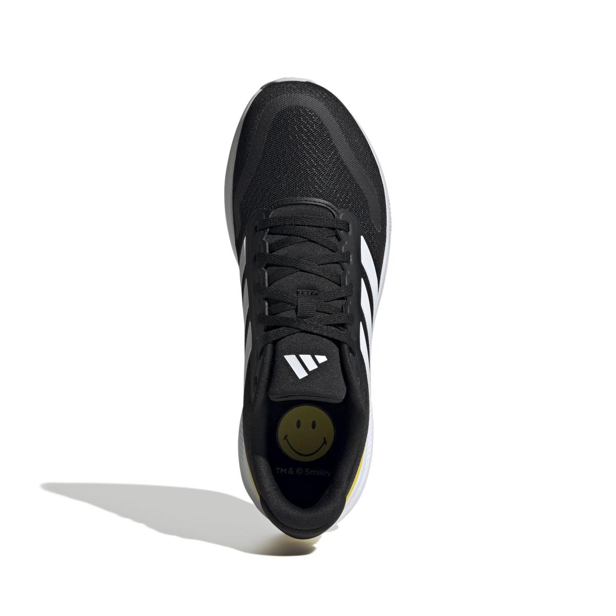 product/2/0/2025_adidas_jq3824_3_footwear_photography_top_portrait_view_white.jpg