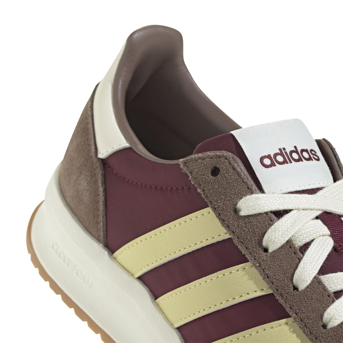 product/2/0/2025_adidas_jq9589_9_footwear_photography_detail_view_2_white.jpg