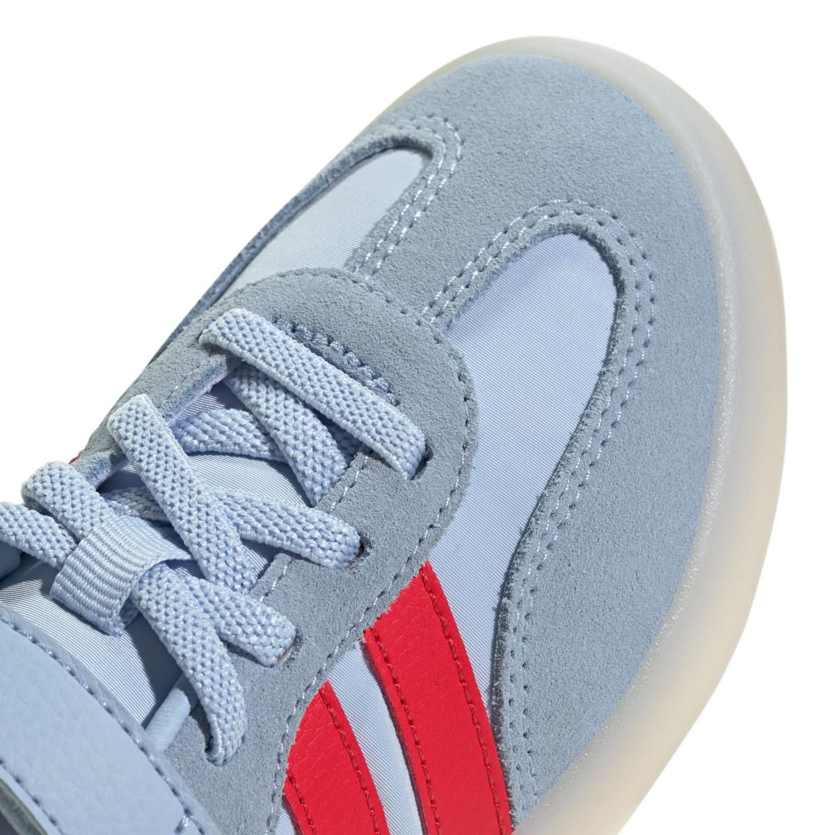 product/2/0/2025_adidas_jr0768_8_footwear_photography_detail_view_1_white.jpg