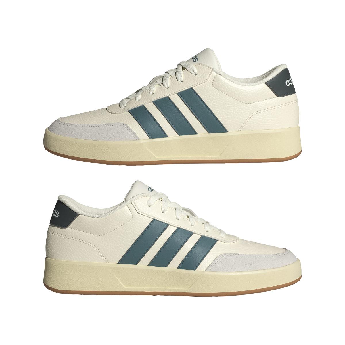 product/2/0/2025_adidas_jr3556_10_footwear_photography_mirrored_pair_view_white.jpg