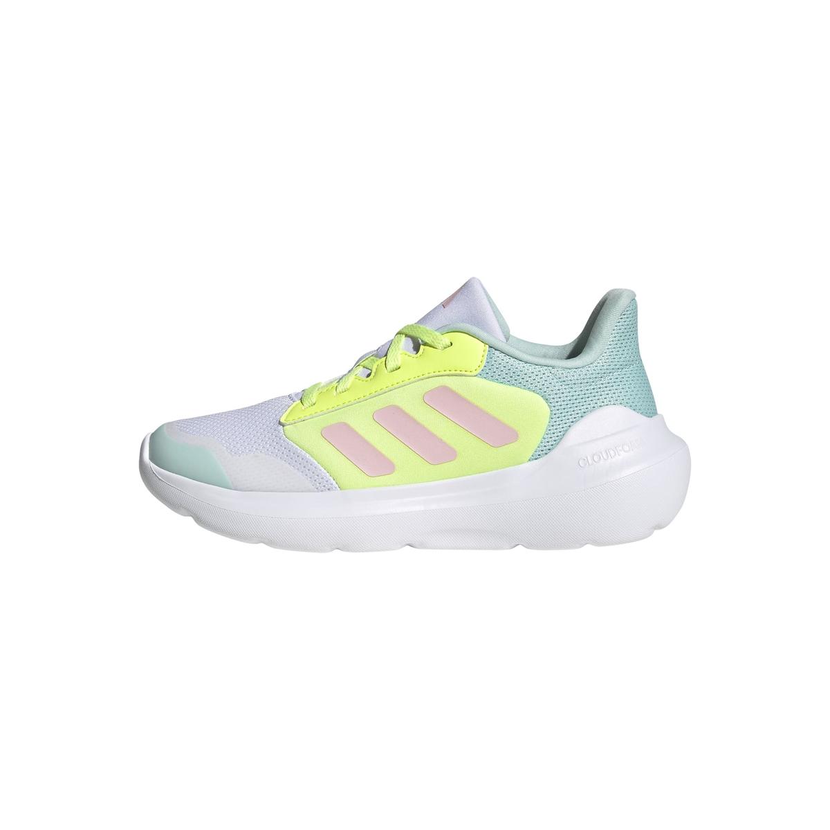product/2/0/2025_adidas_jr6044_12_footwear_photography_left_side_center_lateral_view_white.jpg