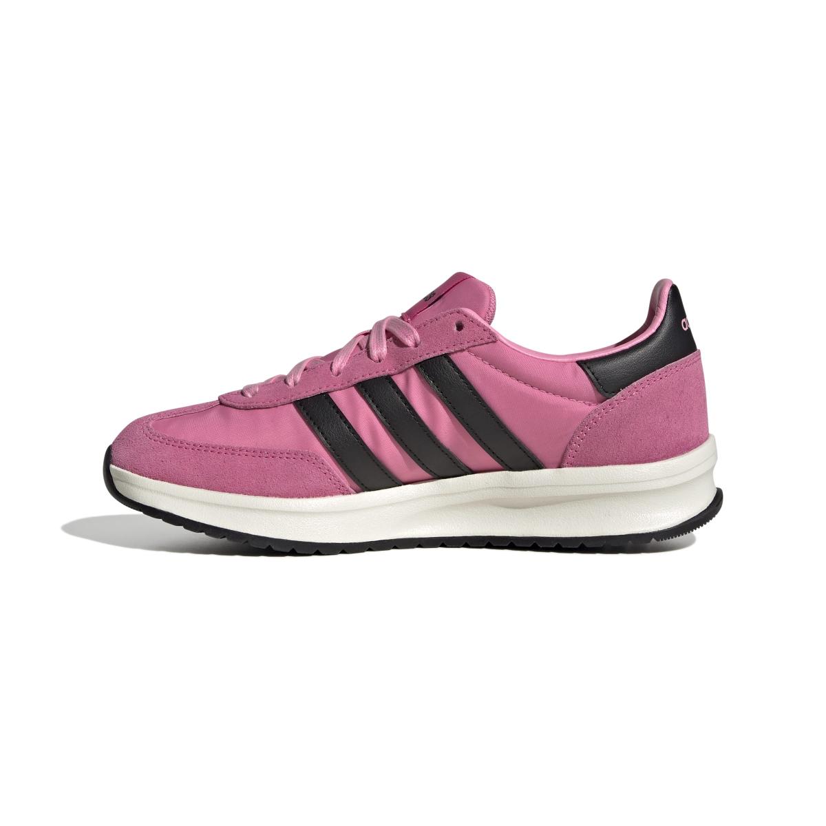 product/2/0/2025_adidas_jr8585_5_footwear_photography_side_medial_center_view_white.jpg