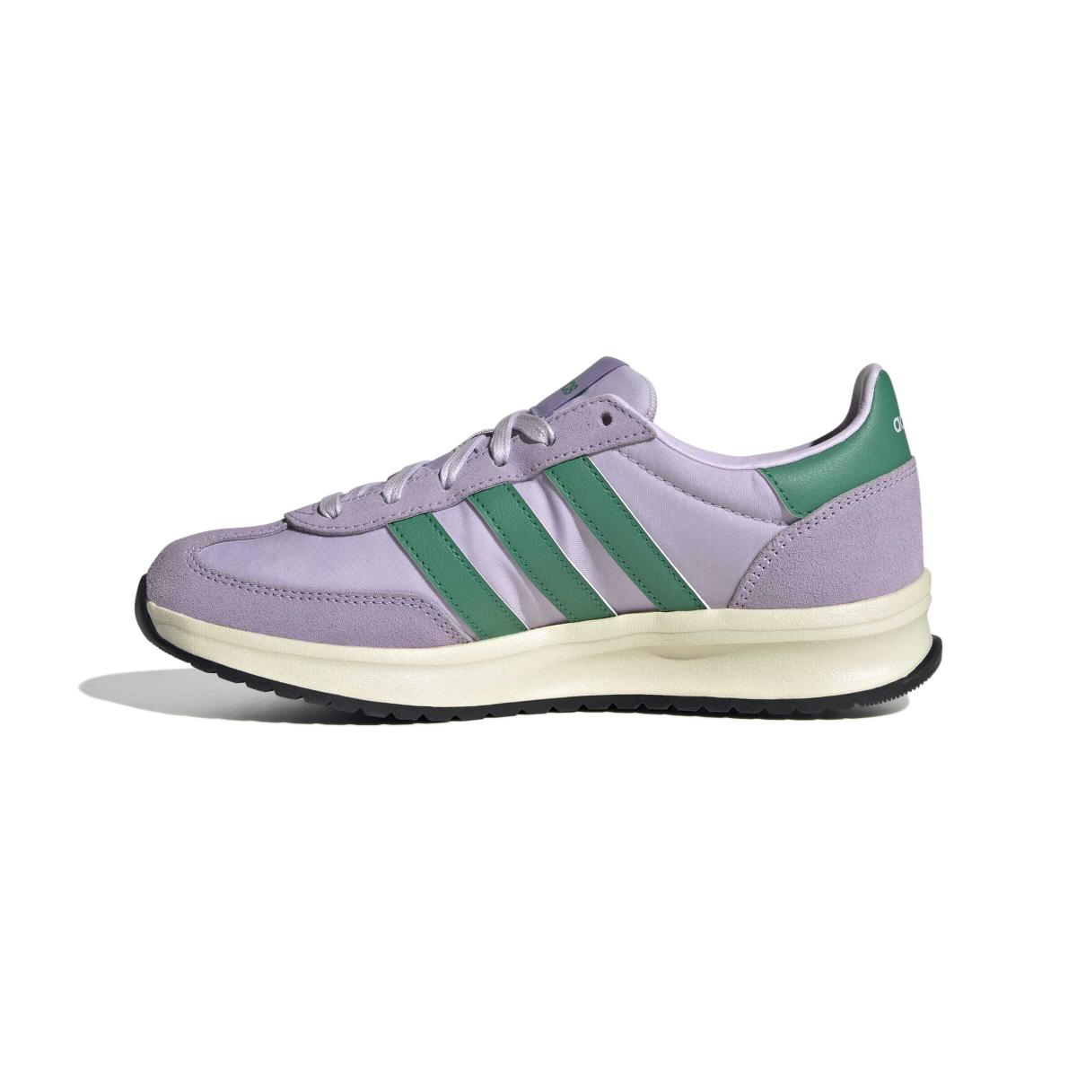 product/2/0/2025_adidas_jr8853_5_footwear_photography_side_medial_center_view_white.jpg