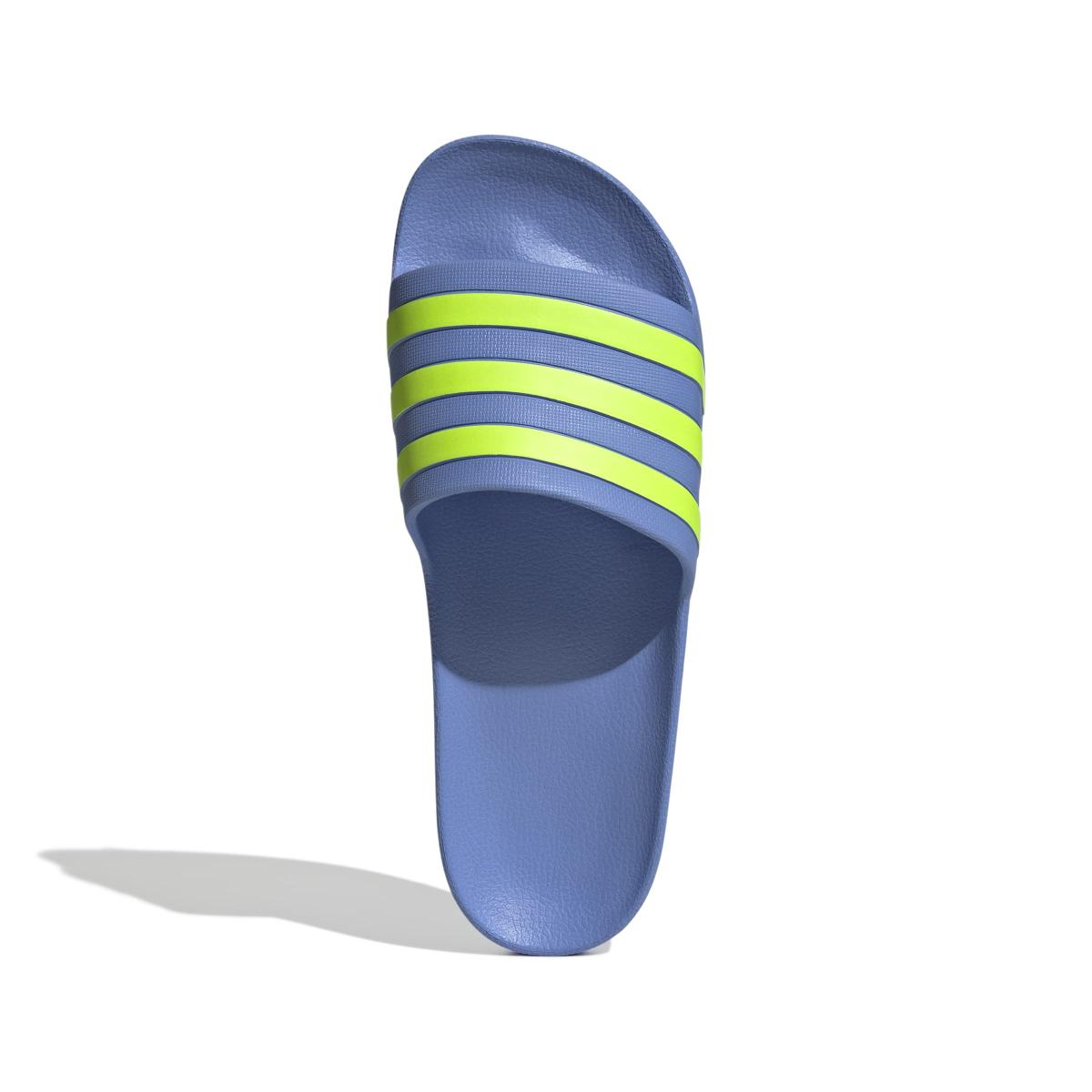 product/2/0/2025_adidas_js1127_3_footwear_photography_top_portrait_view_white.jpg