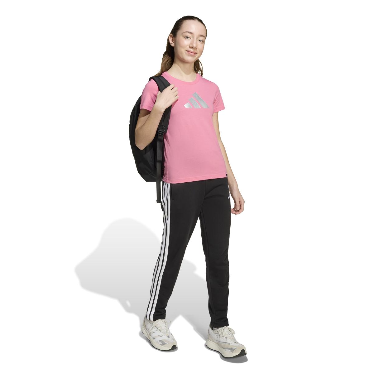 product/2/0/2025_adidas_jv5261_4_apparel_on_model_walking_view_white.jpg