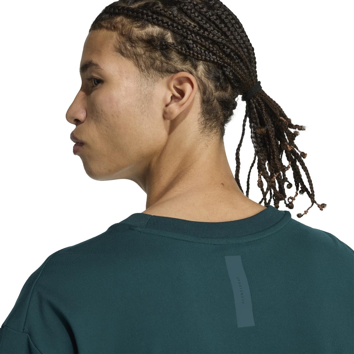 product/2/0/2025_adidas_jw4781_6_apparel_on_model_detail_view_2_white.jpg