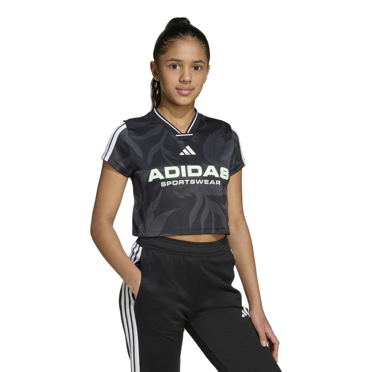product/2/0/2025_adidas_jw7453_2_apparel_on_model_standard_view_white.jpg