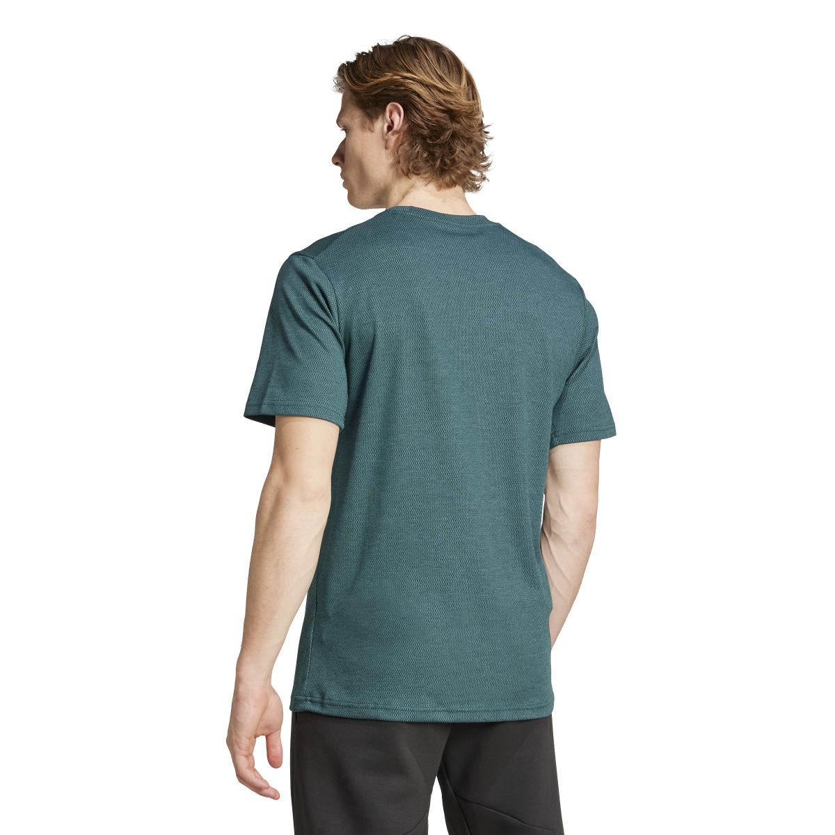 product/2/0/2025_adidas_jw7482_3_apparel_on_model_back_view_white.jpg