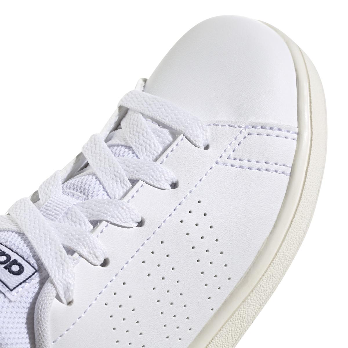 product/a/d/adidas-originals_gw6487_9_footwear_photography_detail_view_2_white_000.jpg