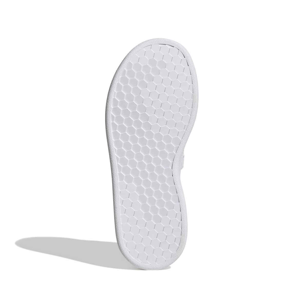 product/a/d/adidas-originals_gw6495_4_footwear_photography_bottom_view_white_000.jpg