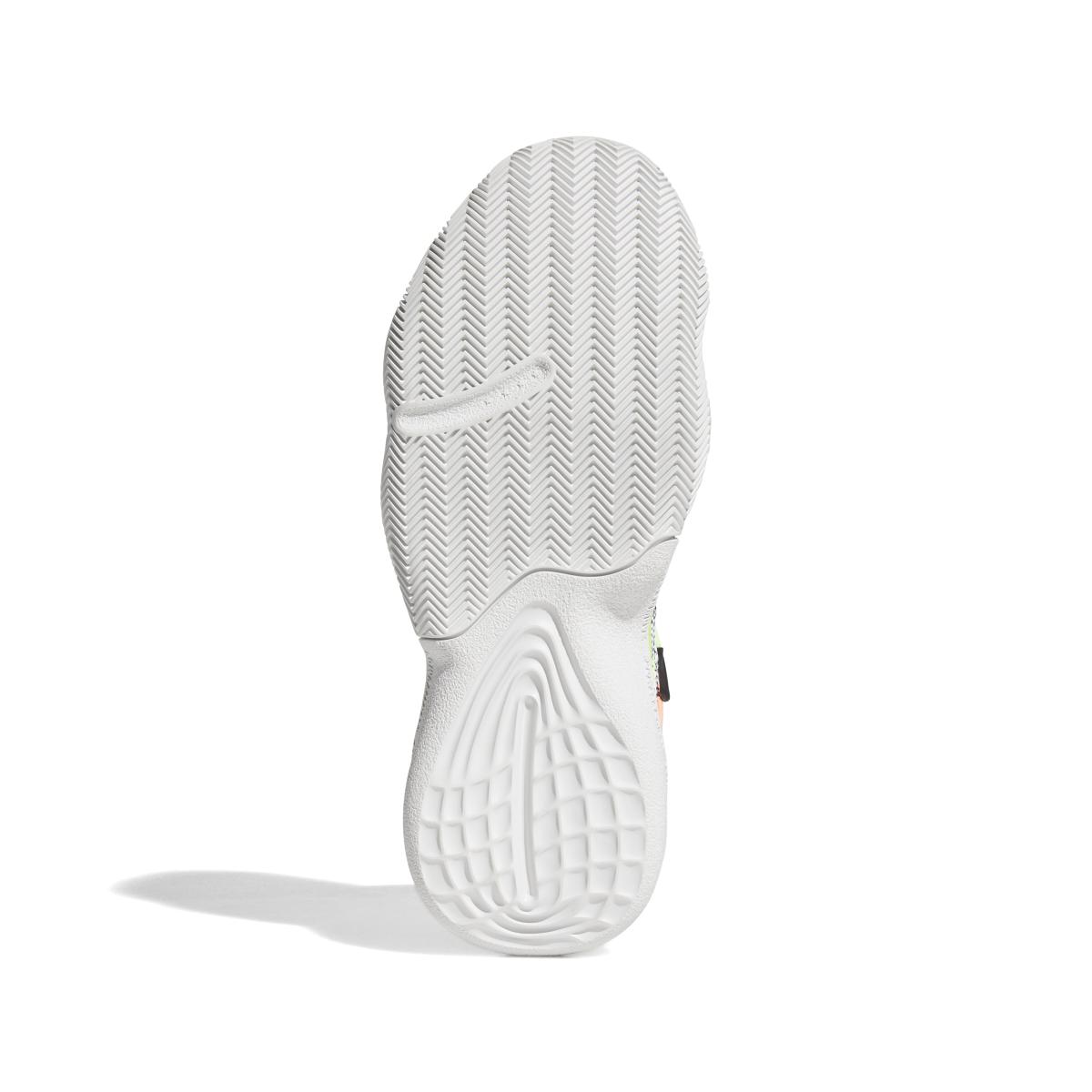 product/a/d/adidas_ef9890_4_footwear_photography_bottom_view_white_000.jpg