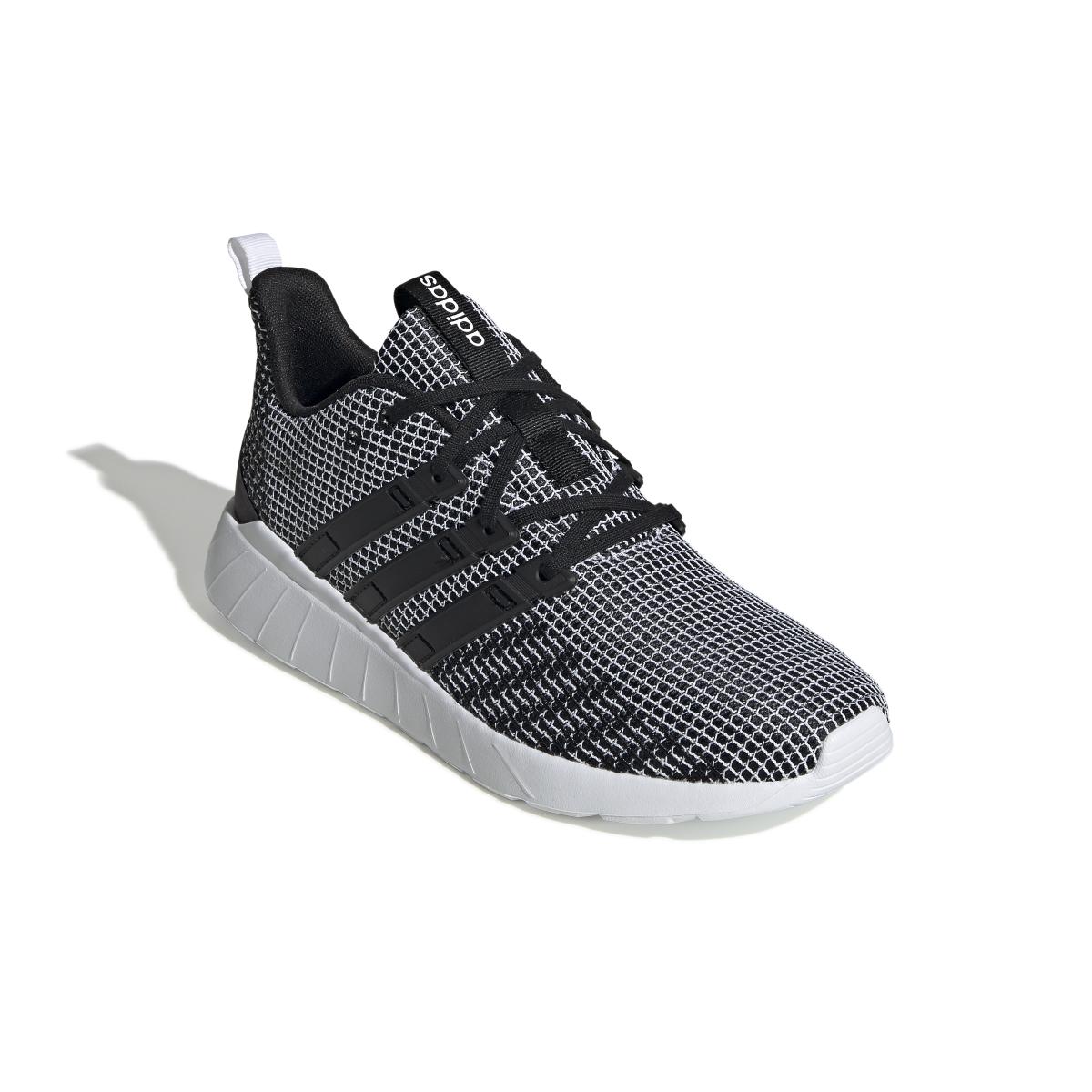 product/a/d/adidas_eg3192_6_footwear_photography_front_lateral_top_view_white.jpg