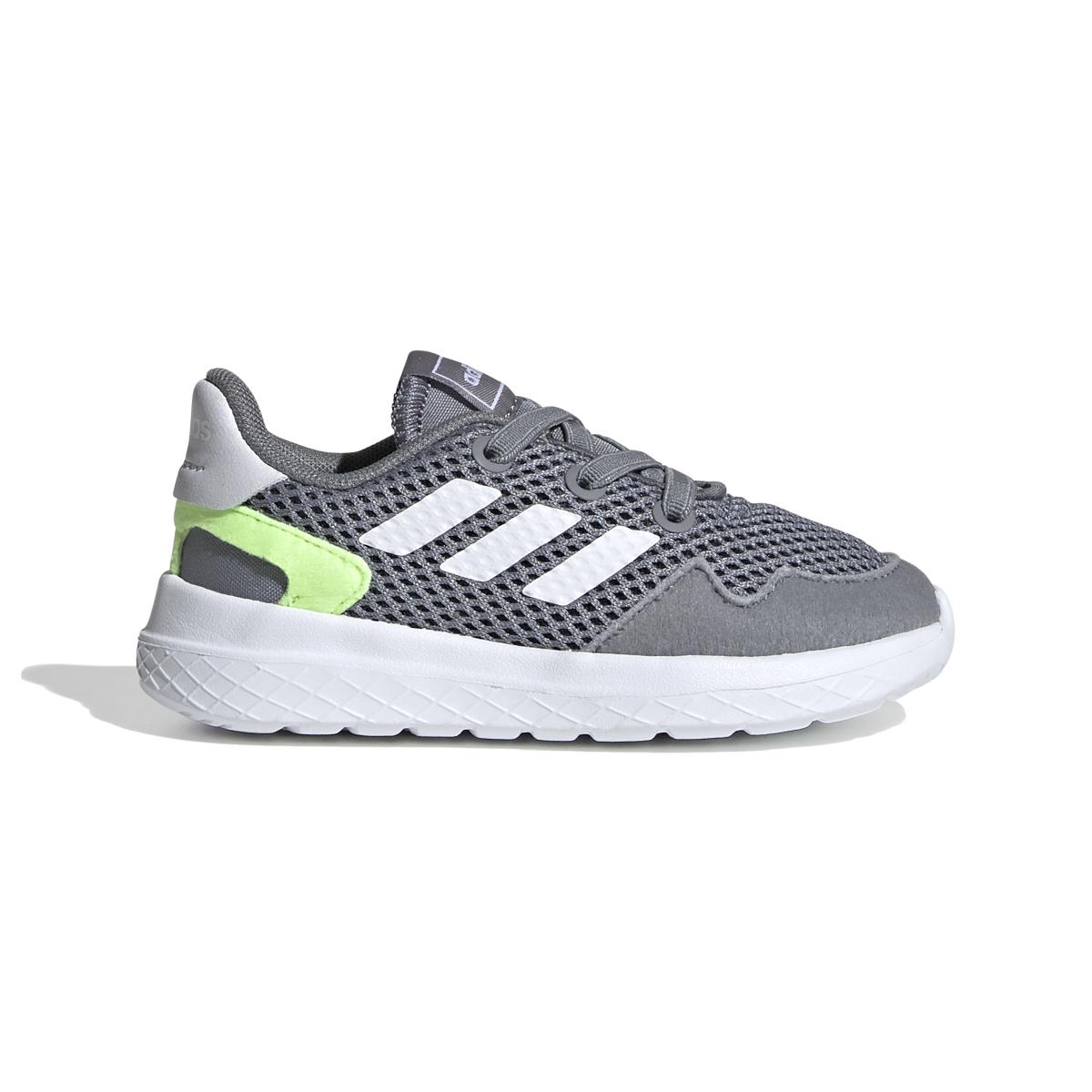 product/a/d/adidas_eg3978_1_footwear_photography_side_lateral_center_view_white.jpg