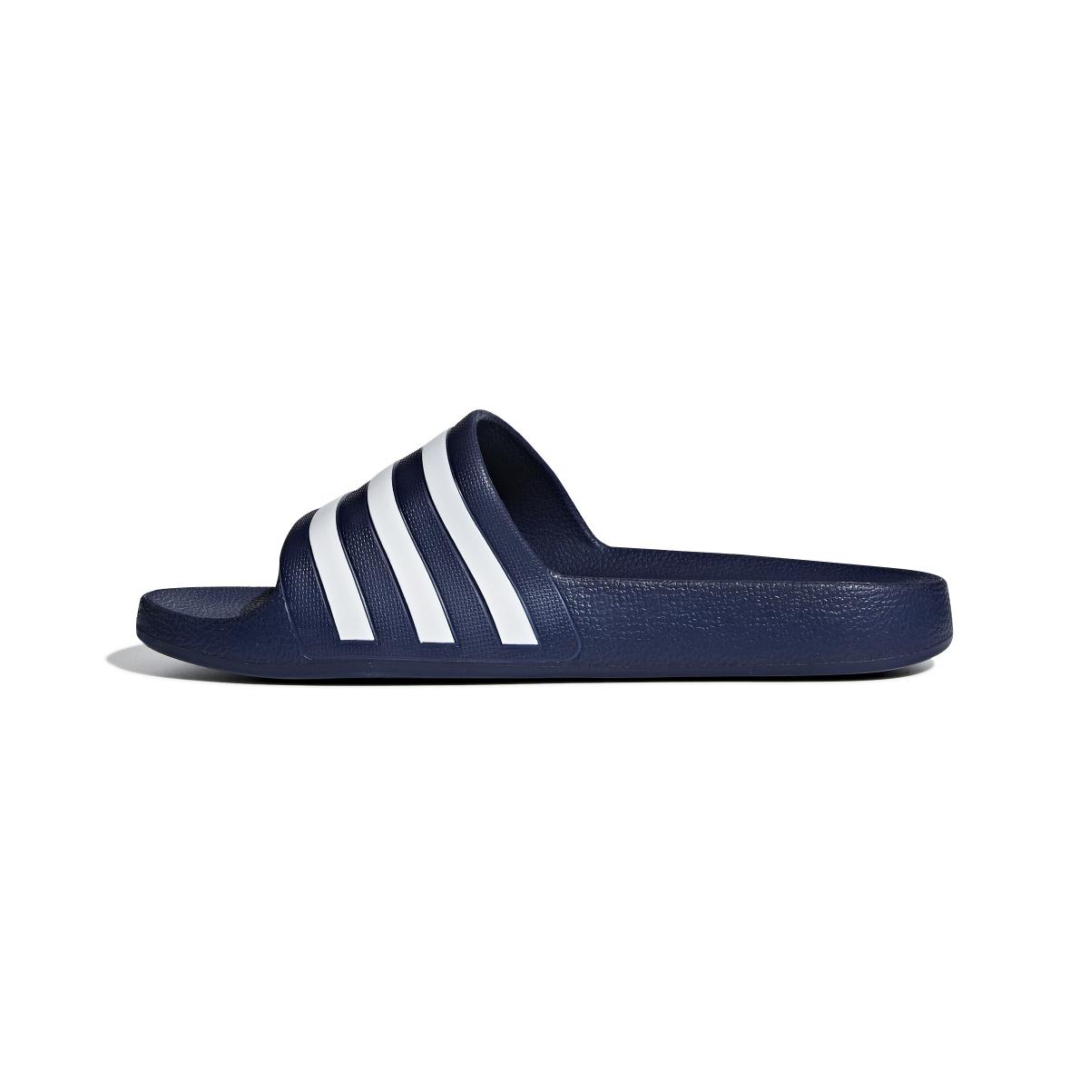 product/a/d/adidas_f35542_5_footwear_photography_side_medial_center_view_white-nw112824.jpg