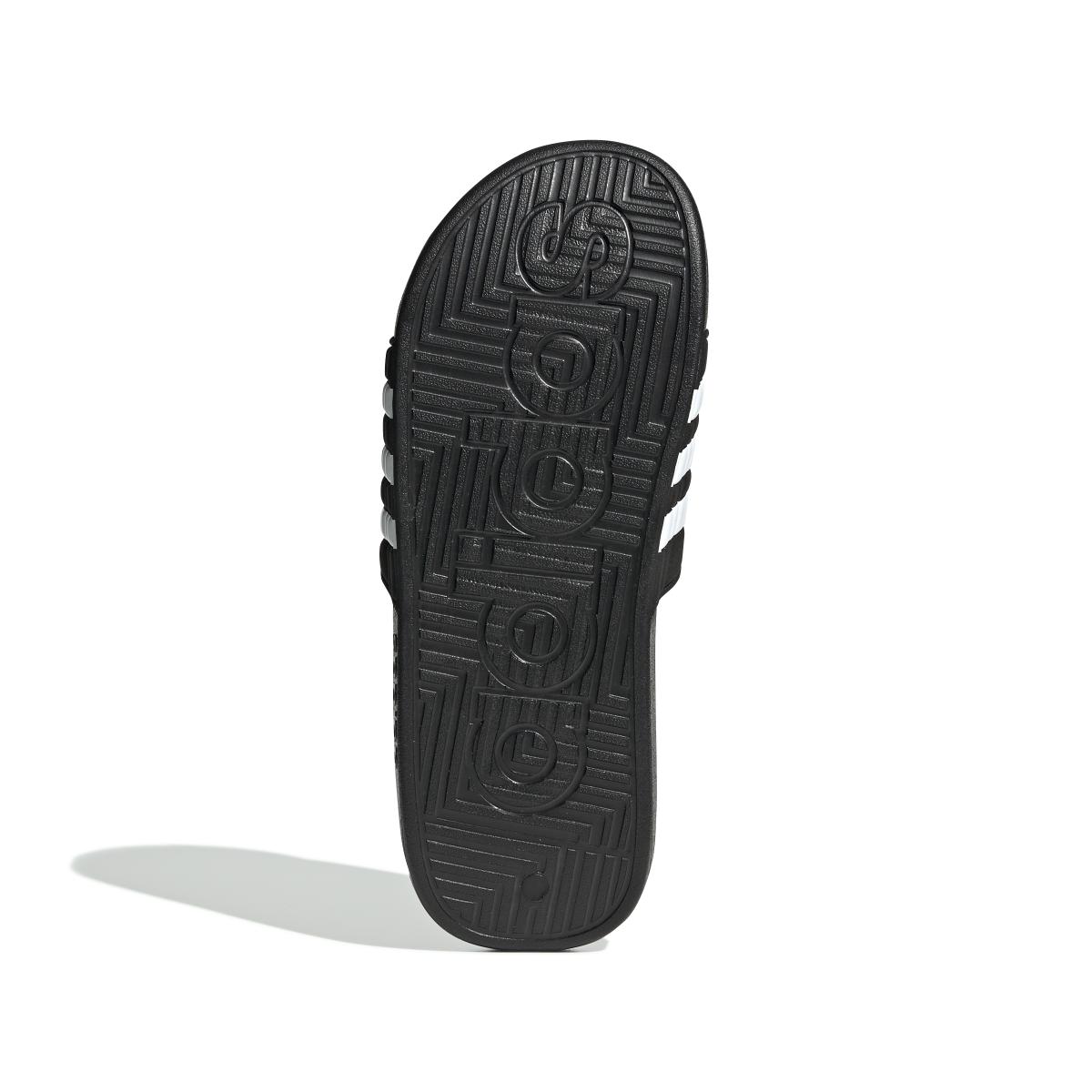 product/a/d/adidas_f35580_4_footwear_photography_bottom_view_white-new0201.jpg