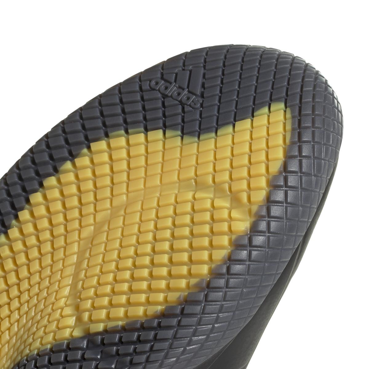 product/a/d/adidas_fu8387_10_footwear_photography_detail_view_3_white_000.jpg