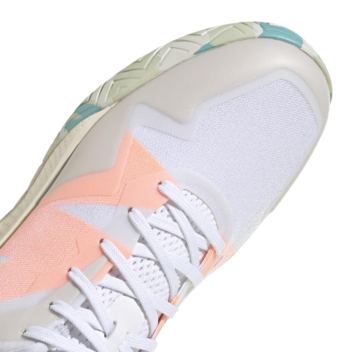 product/a/d/adidas_gv9520_9_footwear_photography_detail_view_2_white.jpg