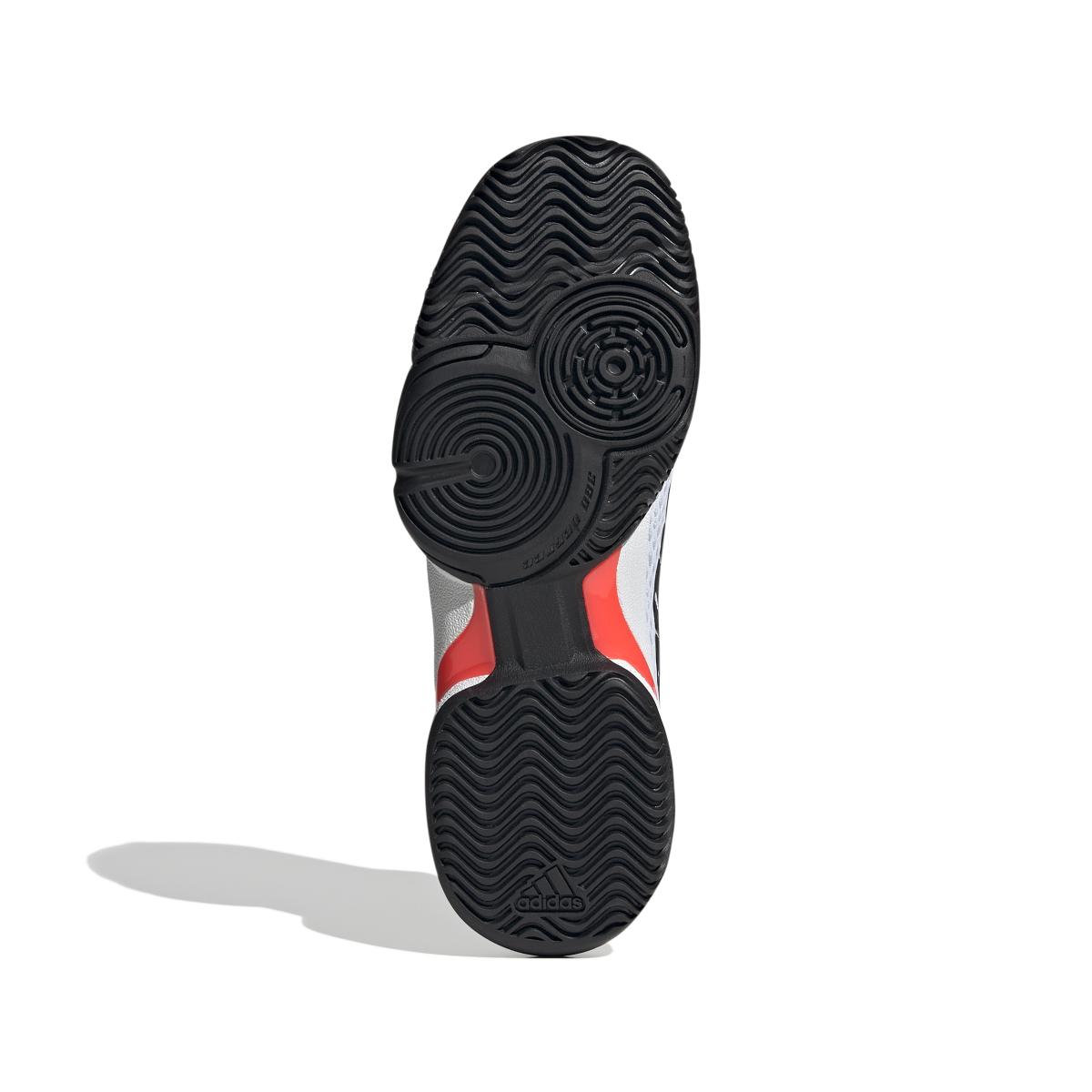 product/a/d/adidas_gw2996_4_footwear_photography_bottom_view_white_000.jpg