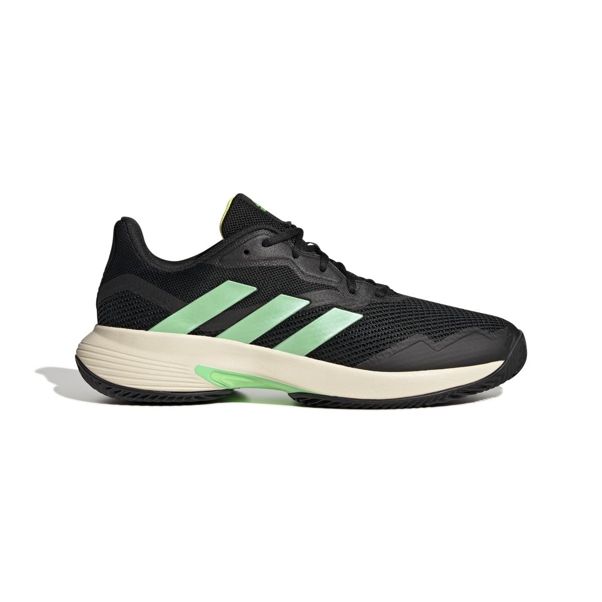 product/a/d/adidas_gw4220_1_footwear_photography_side_lateral_center_view_white_000.jpg