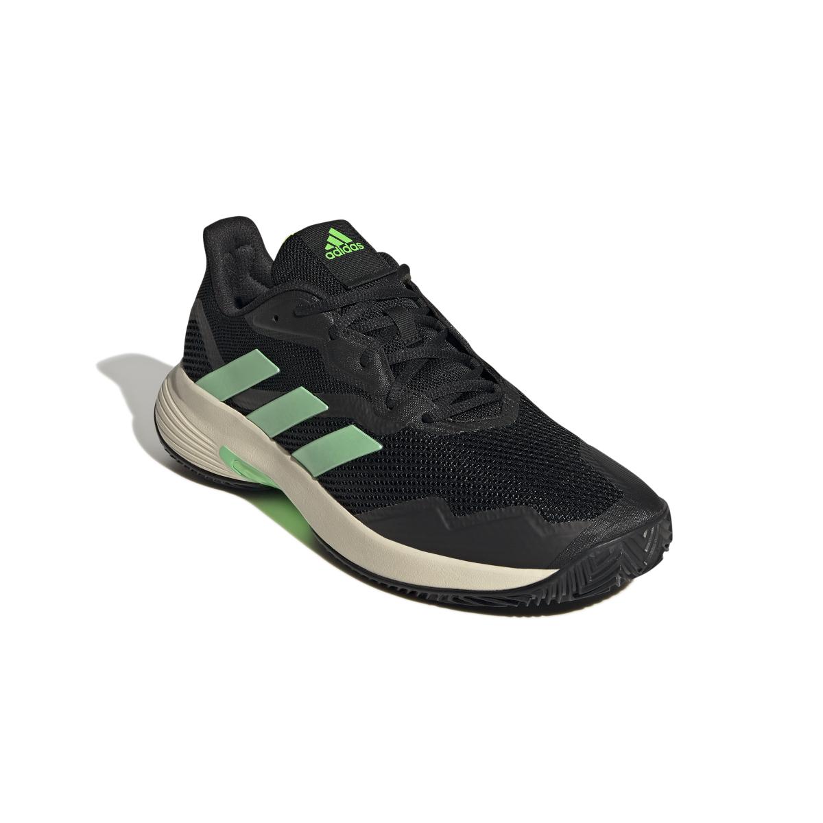 product/a/d/adidas_gw4220_6_footwear_photography_front_lateral_top_view_white_000.jpg