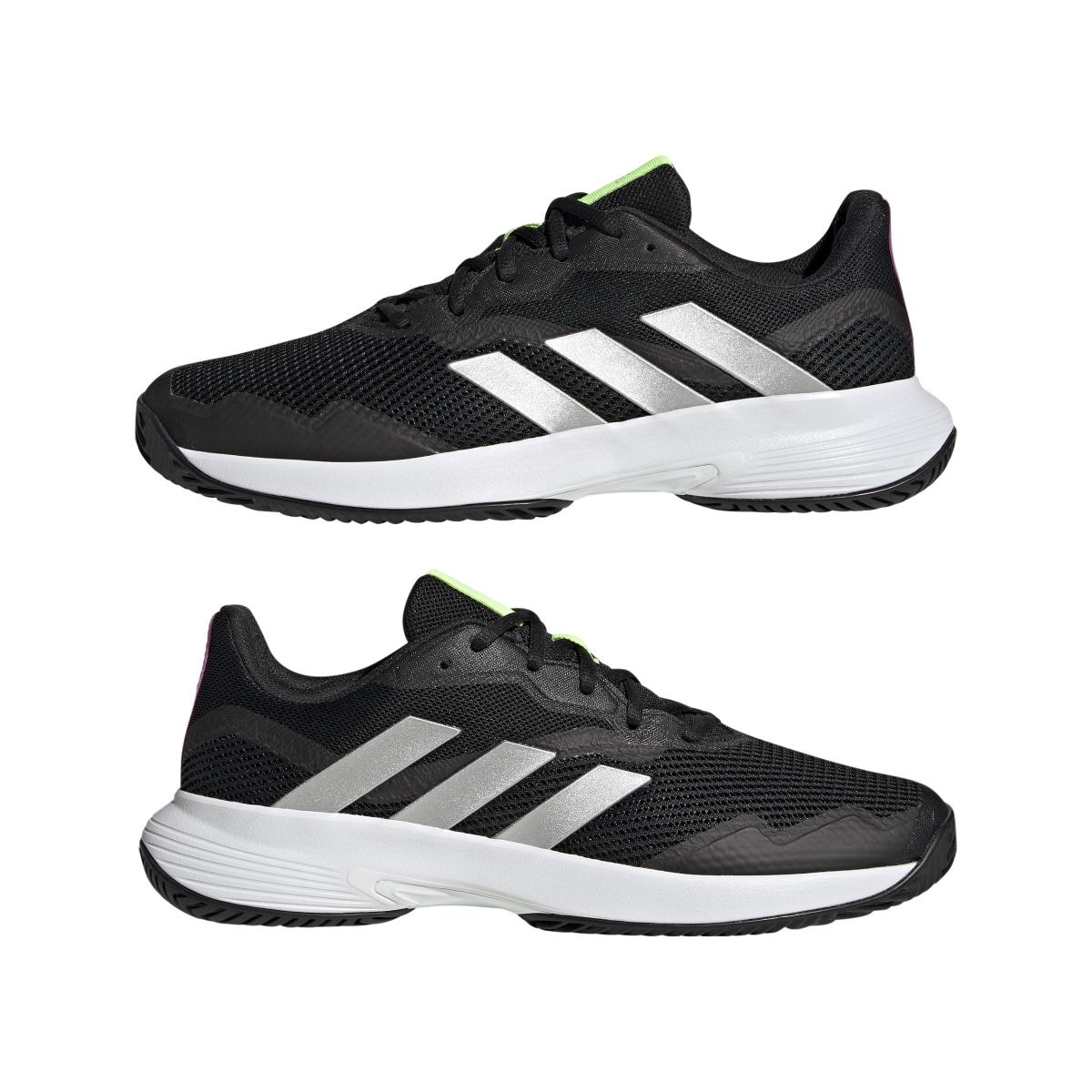 product/a/d/adidas_gw4225_10_footwear_photography_mirrored_pair_view_white_000.jpg