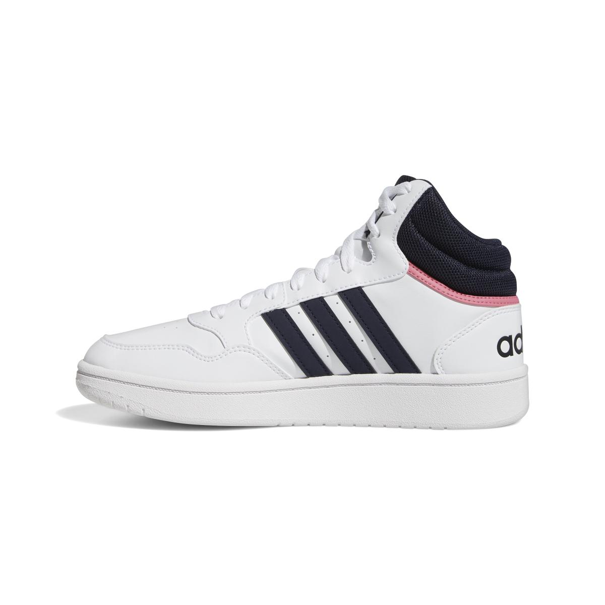 product/a/d/adidas_gw5455_5_footwear_photography_side_medial_center_view_white.jpg