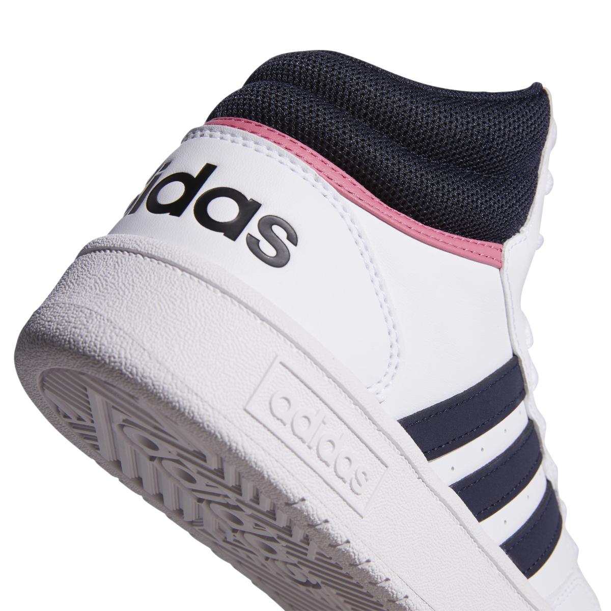 product/a/d/adidas_gw5455_8_footwear_photography_detail_view_1_white.jpg