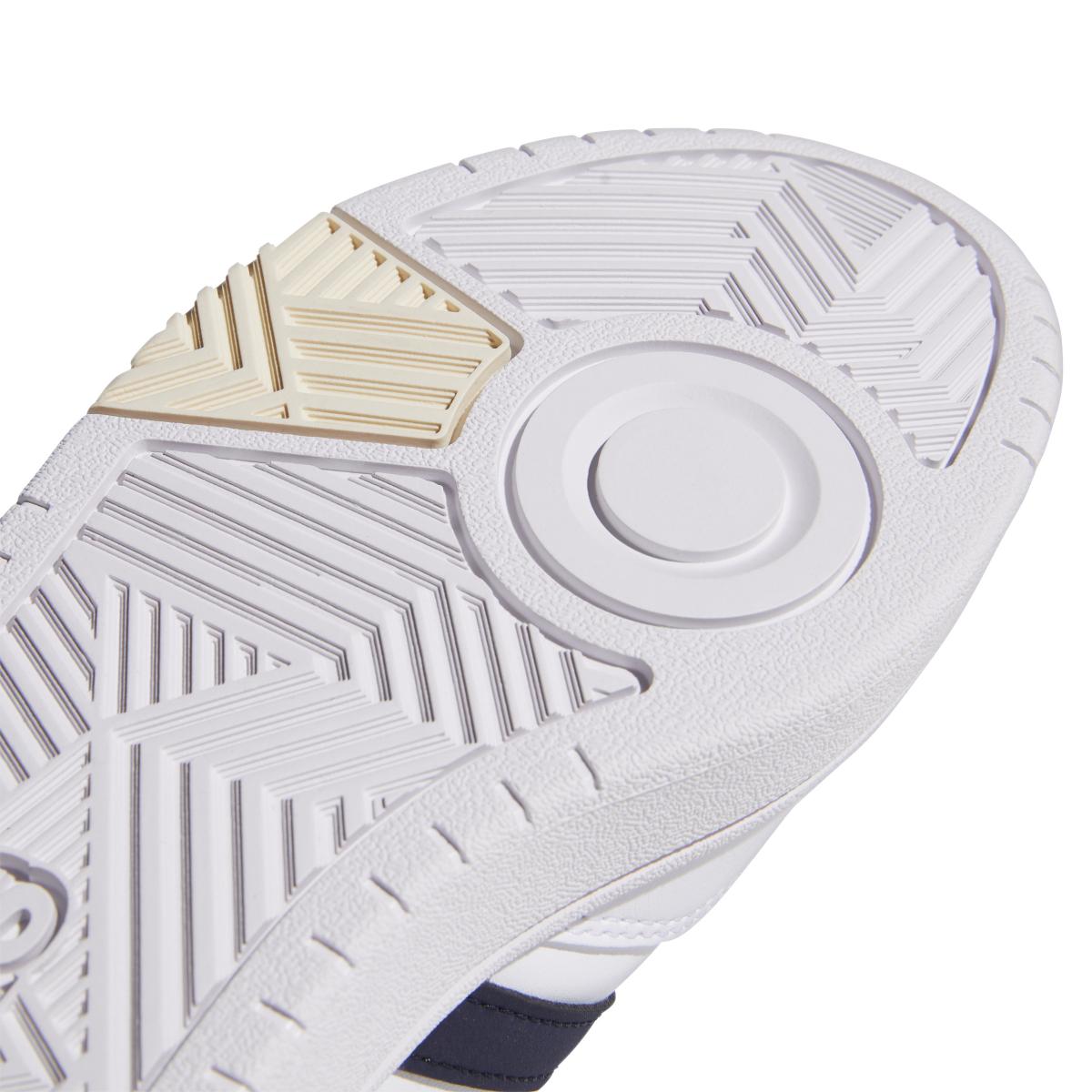 product/a/d/adidas_gw5455_9_footwear_photography_detail_view_2_white.jpg