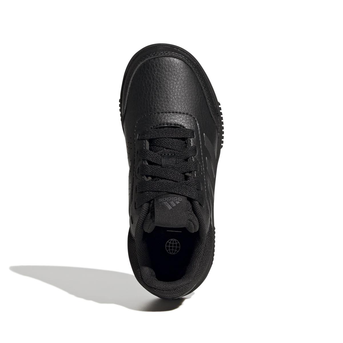 product/a/d/adidas_gw6424_3_footwear_photography_top_portrait_view_white_000.jpg