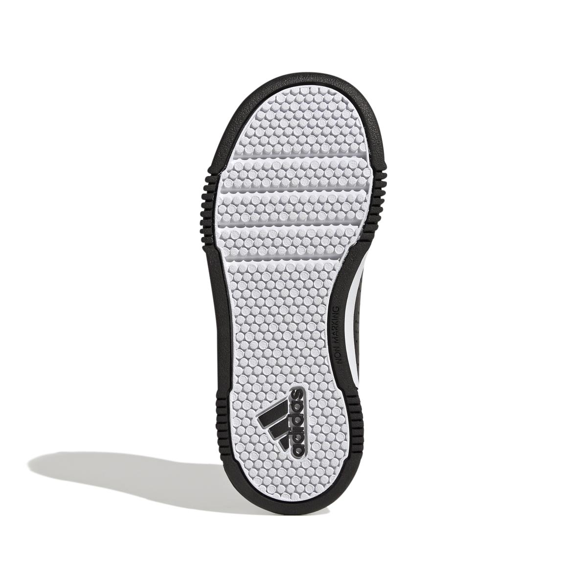 product/a/d/adidas_gw6425_4_footwear_photography_bottom_view_white_000.jpg