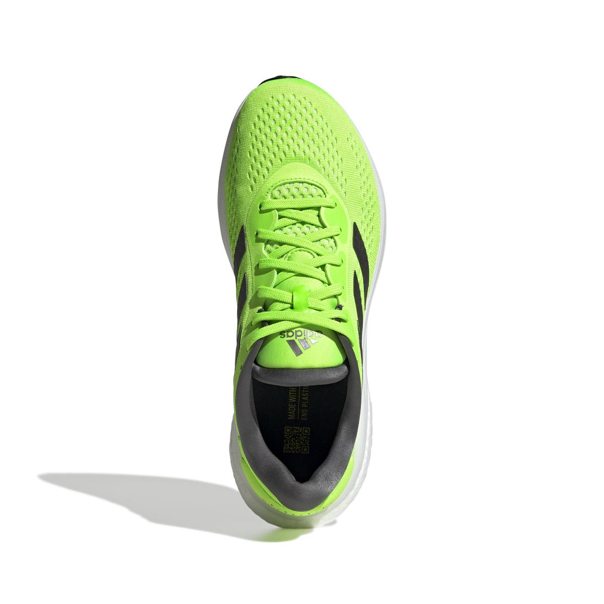 product/a/d/adidas_gw9092_3_footwear_photography_top_portrait_view_white_000.jpg