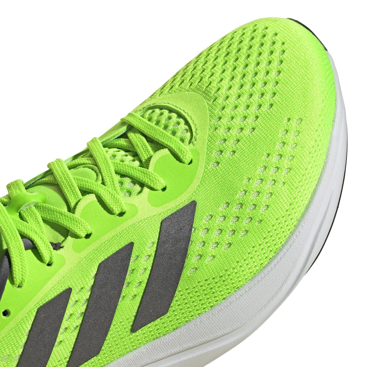product/a/d/adidas_gw9092_9_footwear_photography_detail_view_2_white_000.jpg