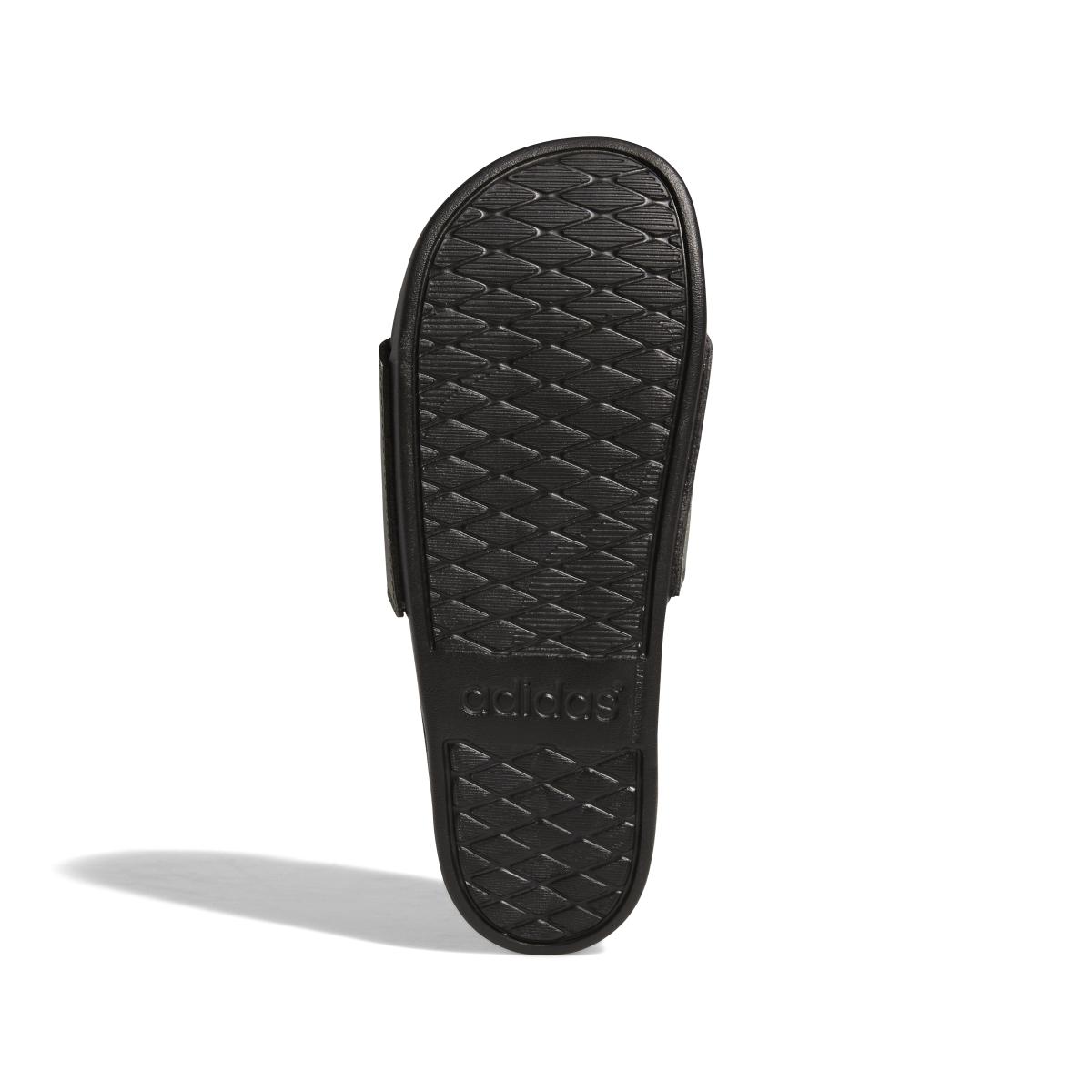product/a/d/adidas_gw9647_4_footwear_photography_bottom_view_white_000.jpg