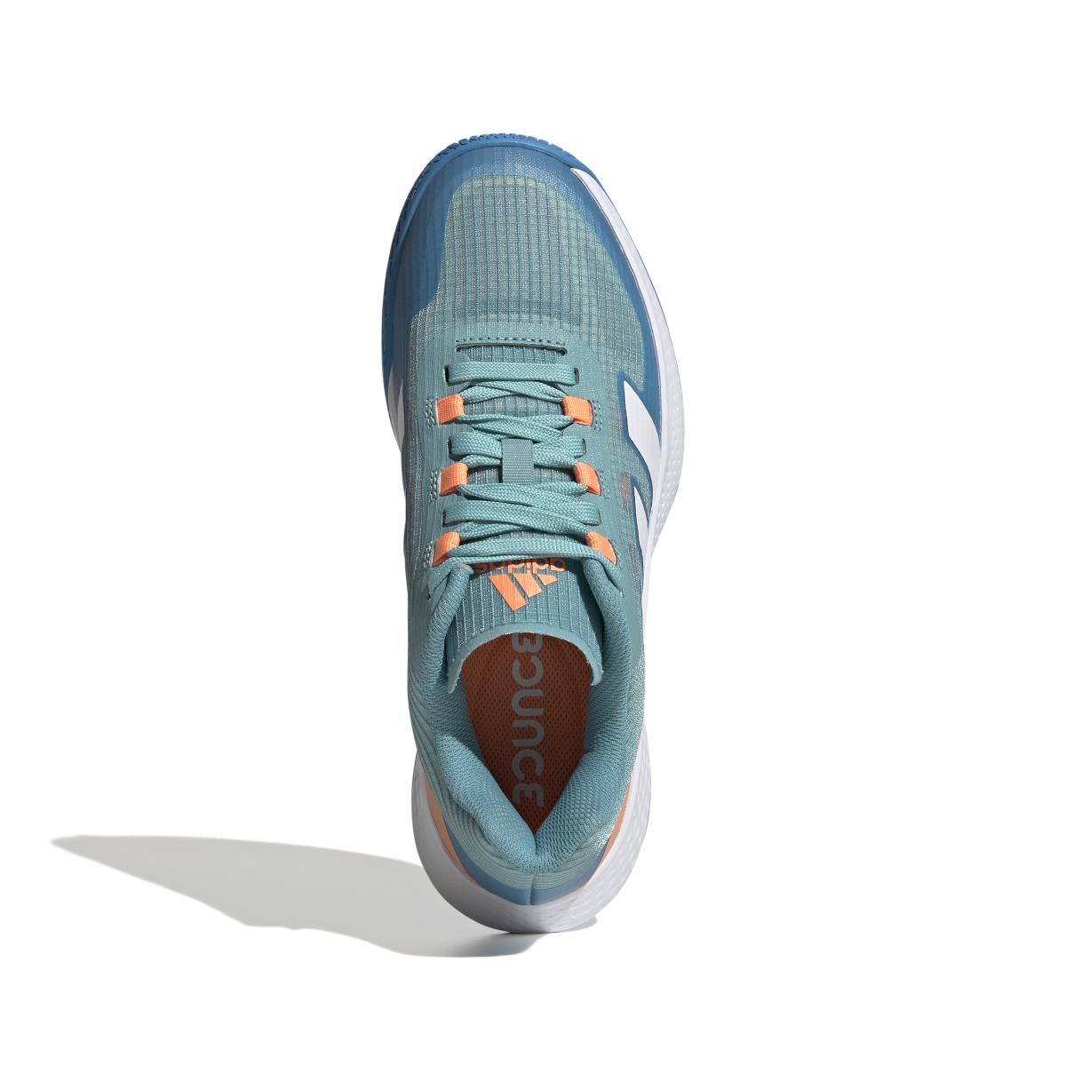 product/a/d/adidas_gx1257_3_footwear_photography_top_portrait_view_white_000.jpg