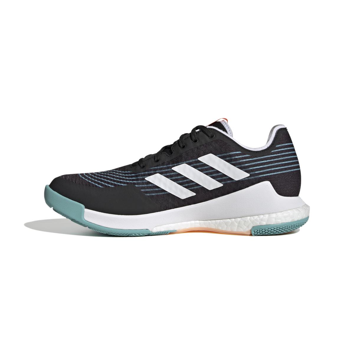 product/a/d/adidas_gx3748_5_footwear_photography_side_medial_center_view_white_000.jpg
